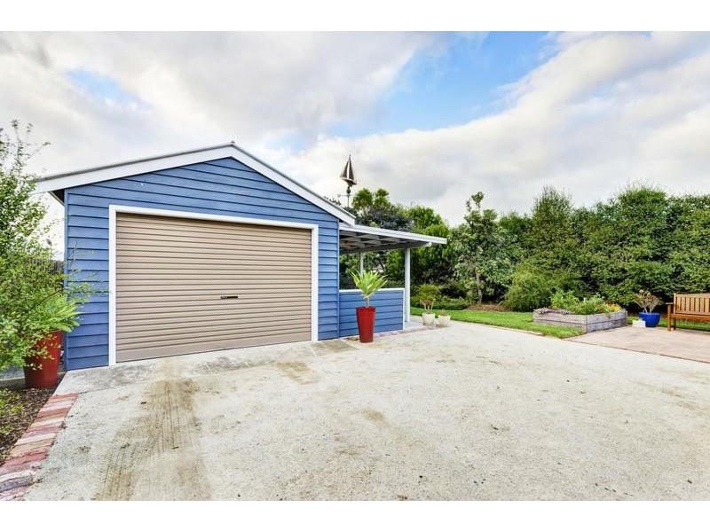 19 Ensby Street, East Geelong VIC 3219