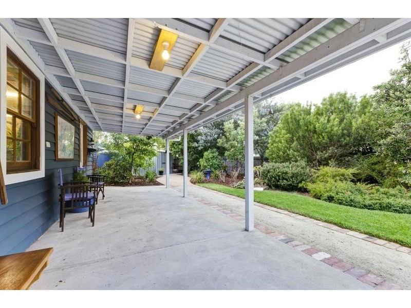 19 Ensby Street, East Geelong VIC 3219