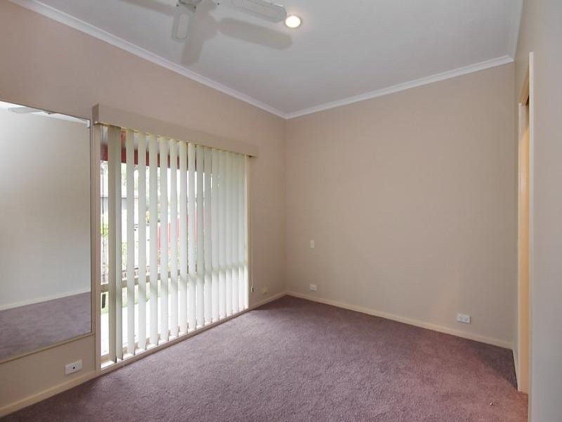 4B Melba Close, St Albans Park VIC 3219