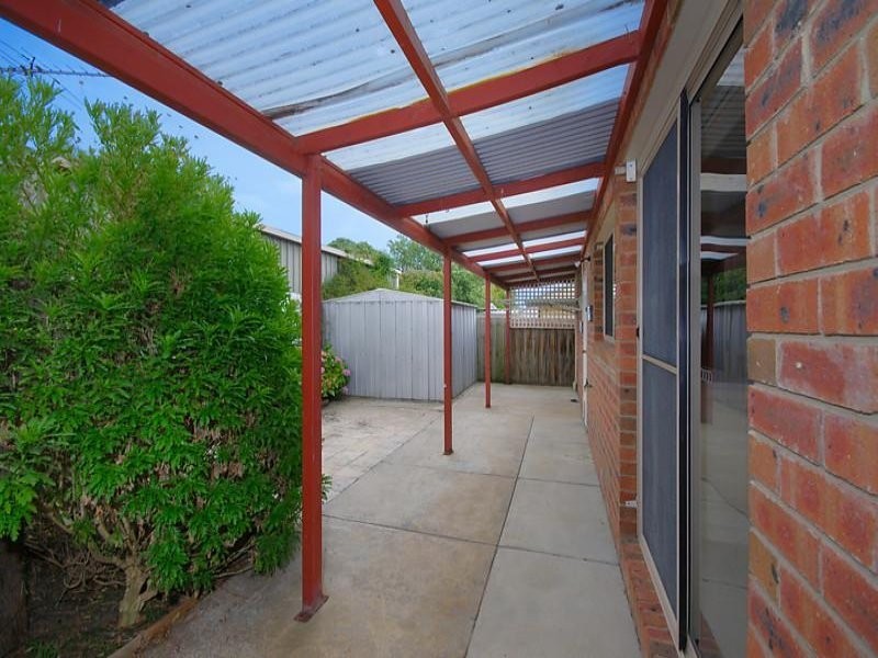 4B Melba Close, St Albans Park VIC 3219