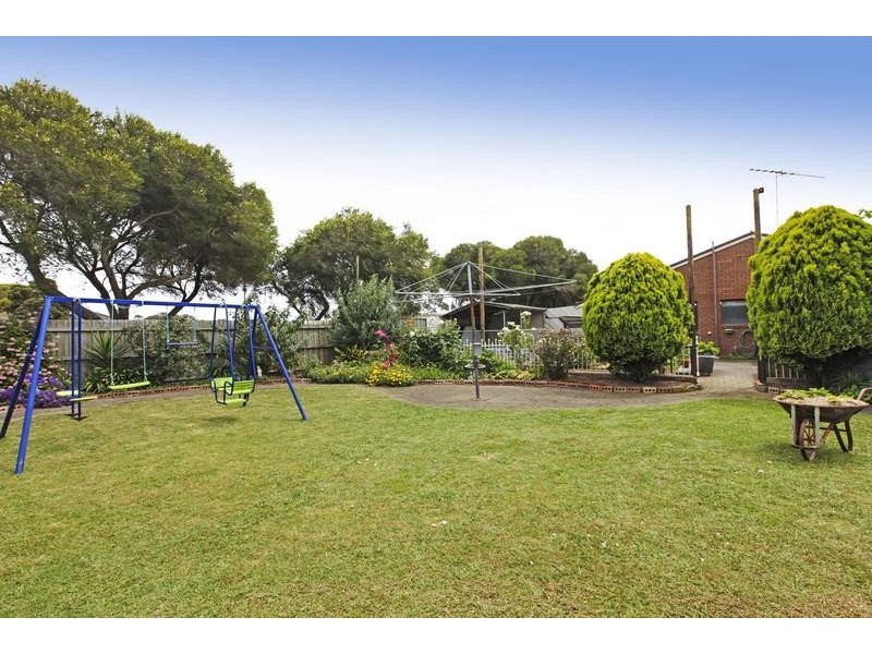 2 Inala Court, Marshall VIC 3216