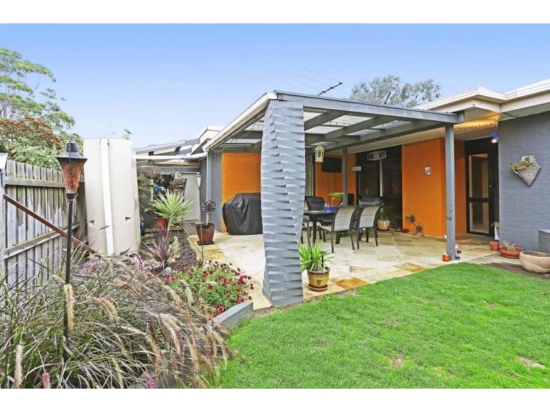 2 Dampier Court, Grovedale VIC 3216