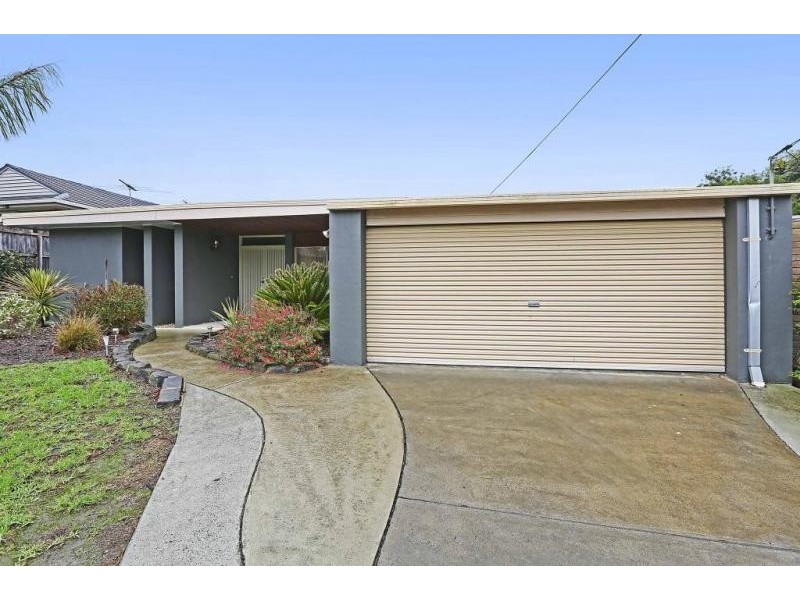 2 Dampier Court, Grovedale VIC 3216