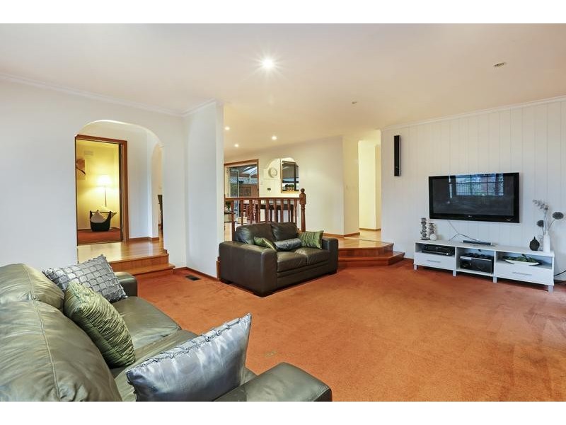 21 Banksia Square, Corio VIC 3214