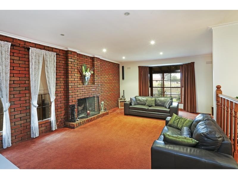 21 Banksia Square, Corio VIC 3214