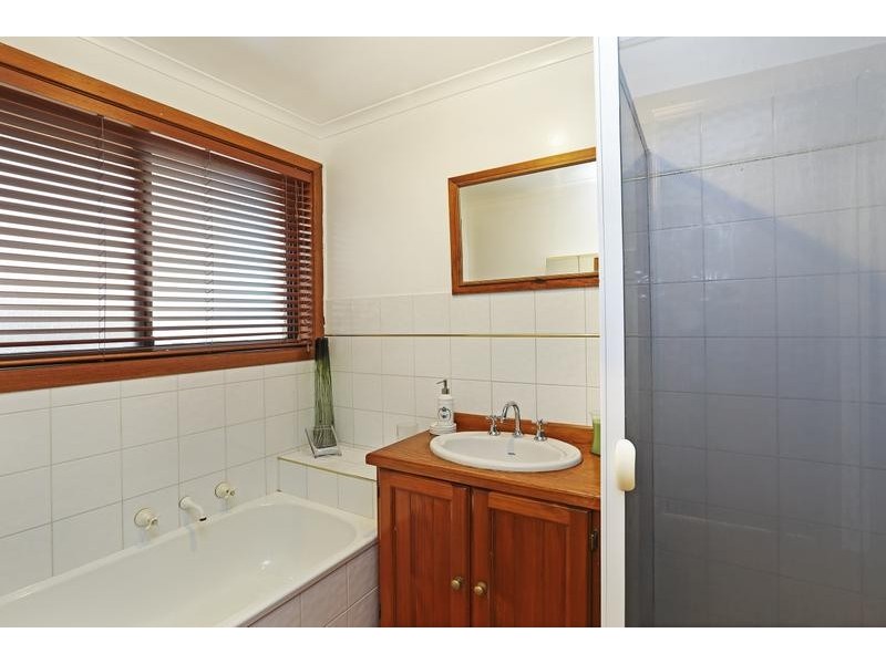 21 Banksia Square, Corio VIC 3214