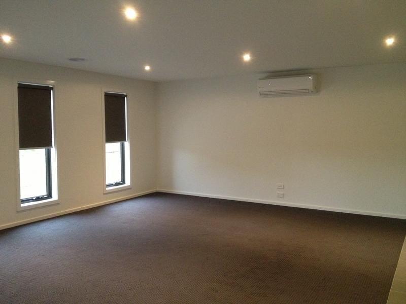 18 Shoaling Drive, Leopold VIC 3224