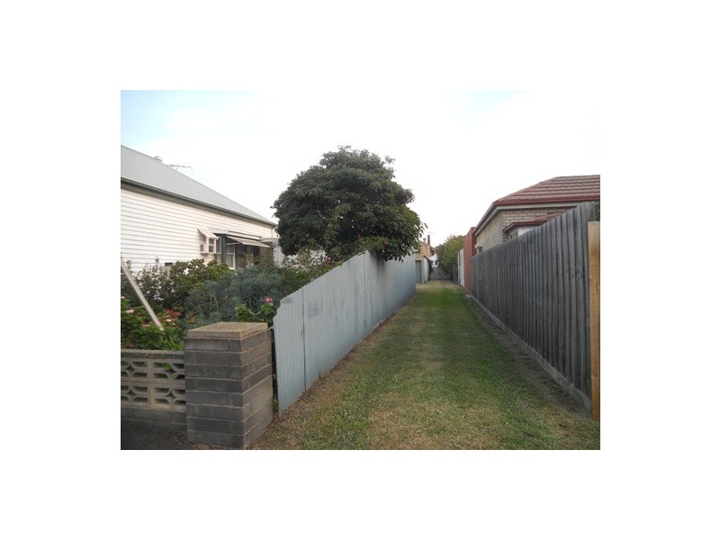 12-14 Alexandra Avenue, Geelong VIC 3220