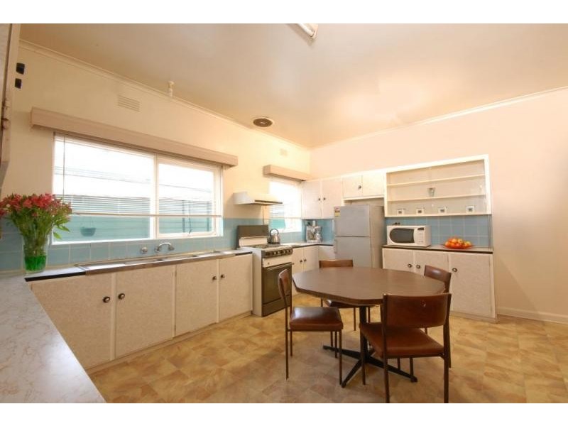 22 Kidman Avenue, Belmont VIC 3216