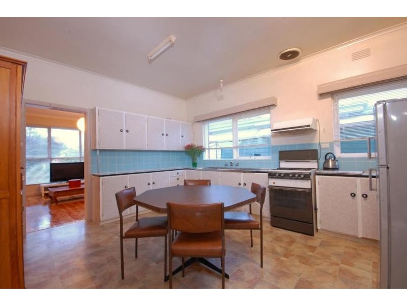 22 Kidman Avenue, Belmont VIC 3216