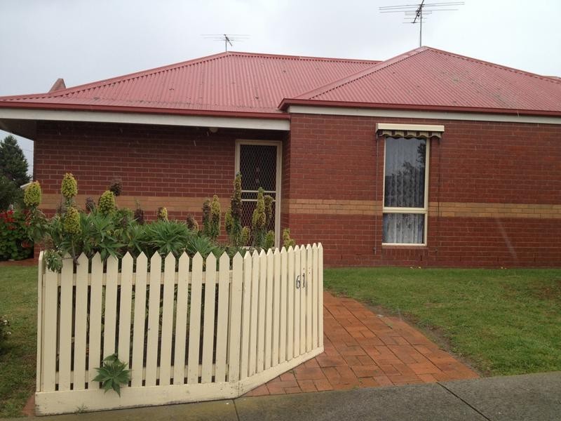 61 Burlington Crescent, Leopold VIC 3224