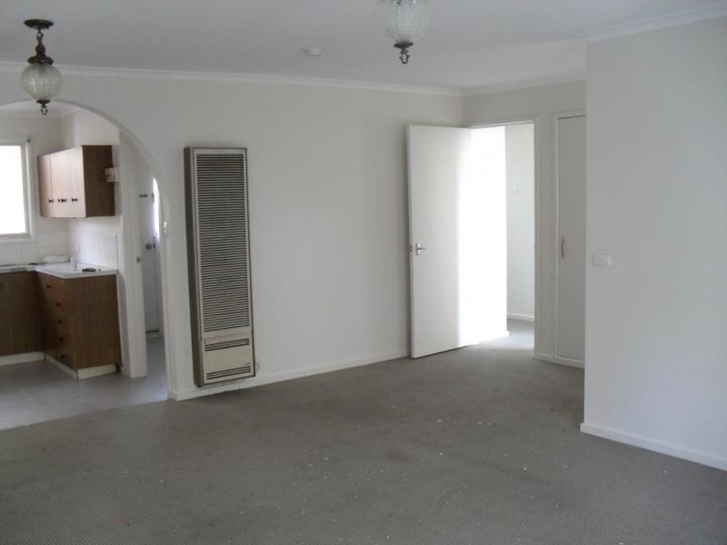 2/22 Roxby Street, Manifold Heights VIC 3218