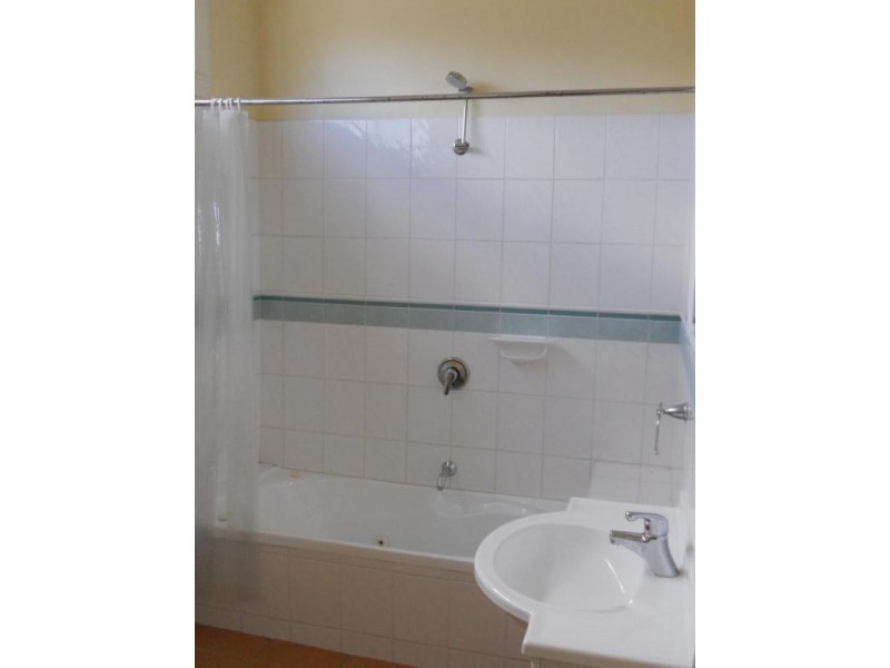 130 Gheringhap Street, Geelong VIC 3220