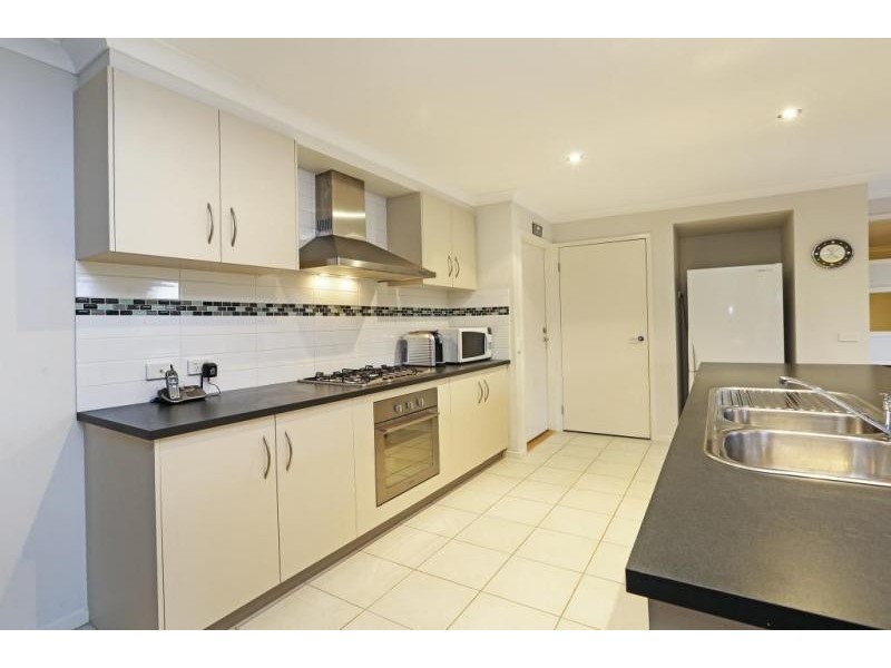 30 Barry Court, Grovedale VIC 3216