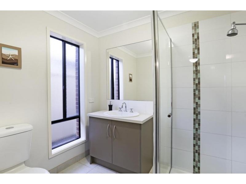 30 Barry Court, Grovedale VIC 3216