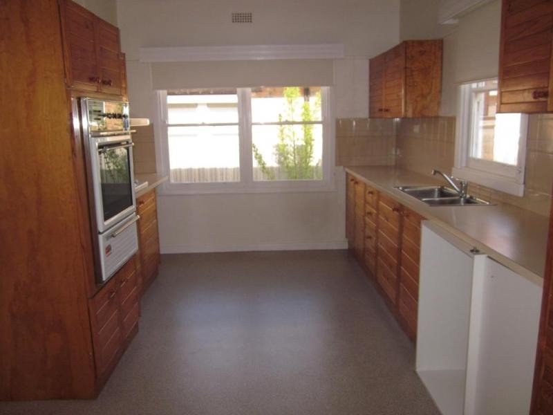 21 Percy Street, Newtown VIC 3220