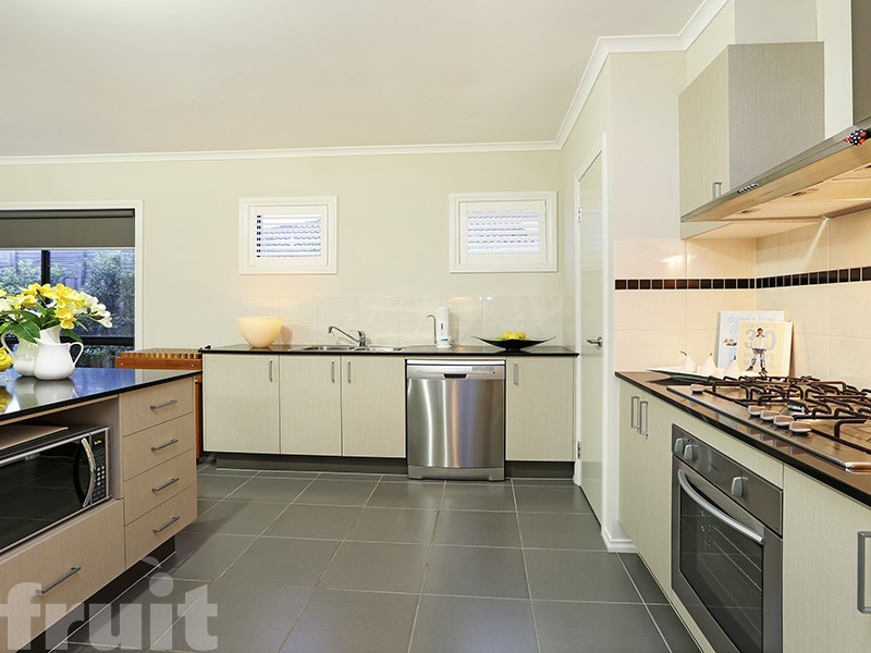 4 Pollard Drive, Leopold VIC 3224