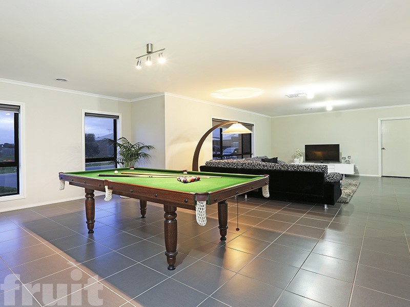 4 Pollard Drive, Leopold VIC 3224