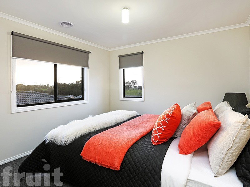4 Pollard Drive, Leopold VIC 3224
