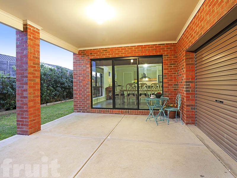 4 Pollard Drive, Leopold VIC 3224