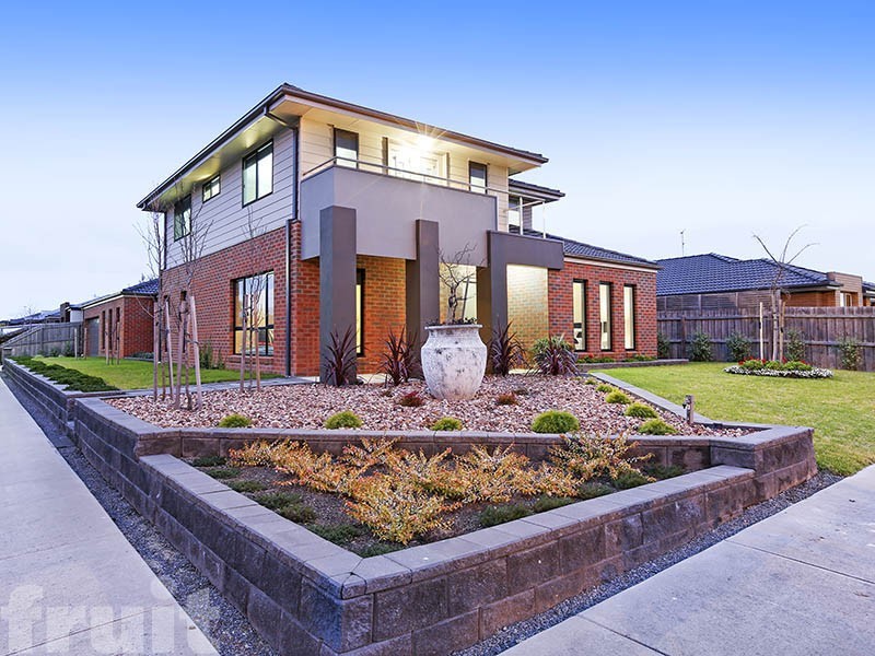 4 Pollard Drive, Leopold VIC 3224