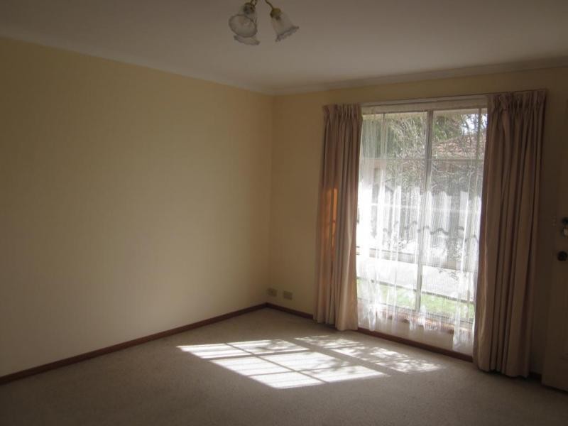 1/19 Corang Avenue, Grovedale VIC 3216