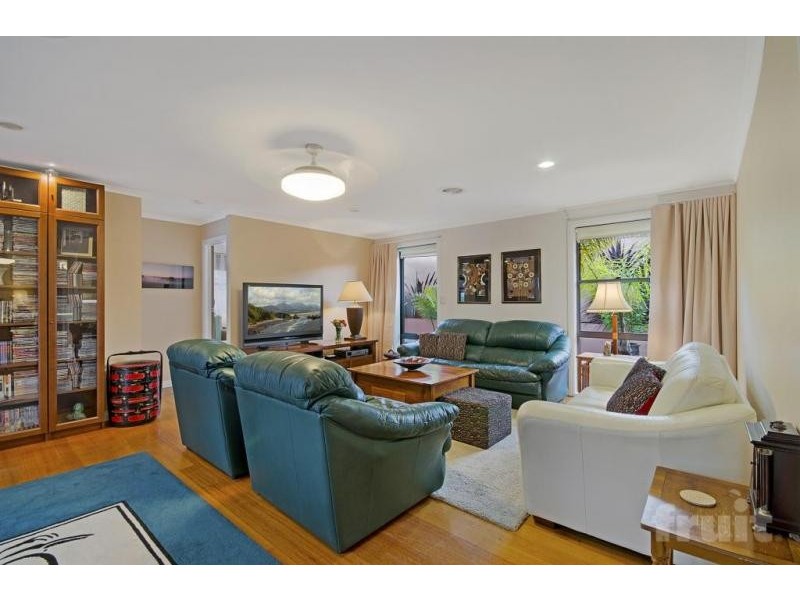 5 Stratford Court, Grovedale VIC 3216