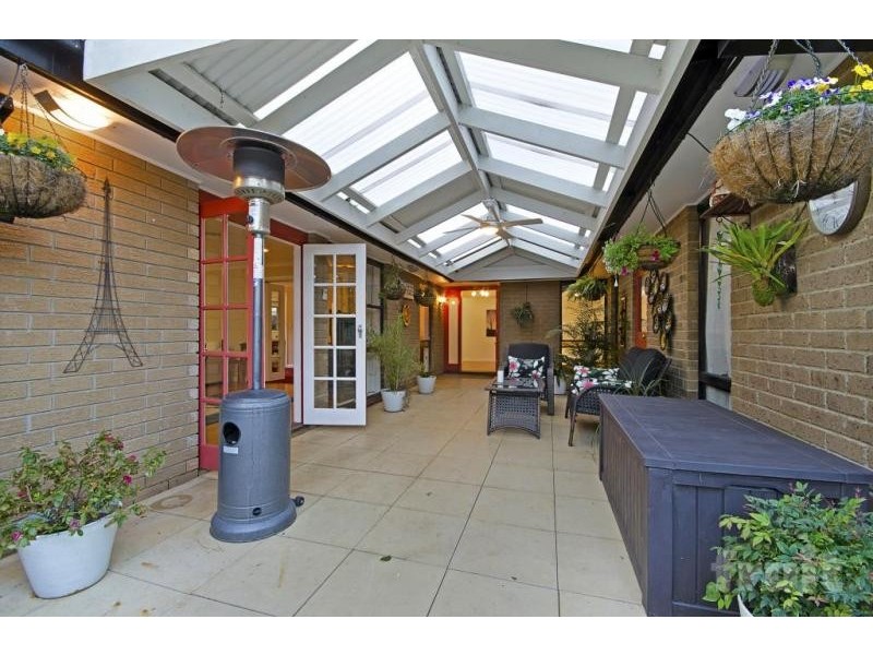 5 Stratford Court, Grovedale VIC 3216