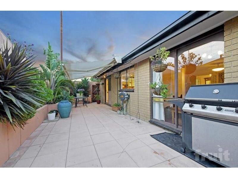 5 Stratford Court, Grovedale VIC 3216