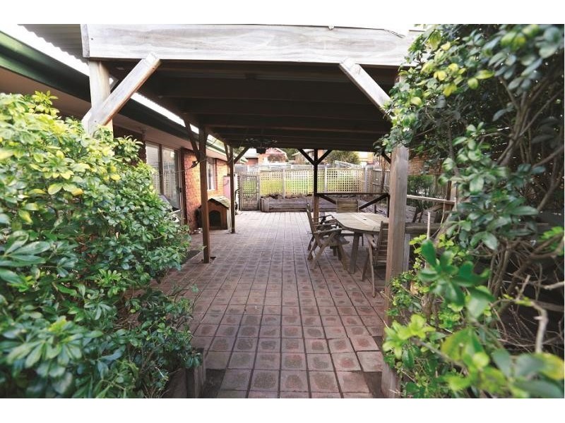 33 The Court, Leopold VIC 3224