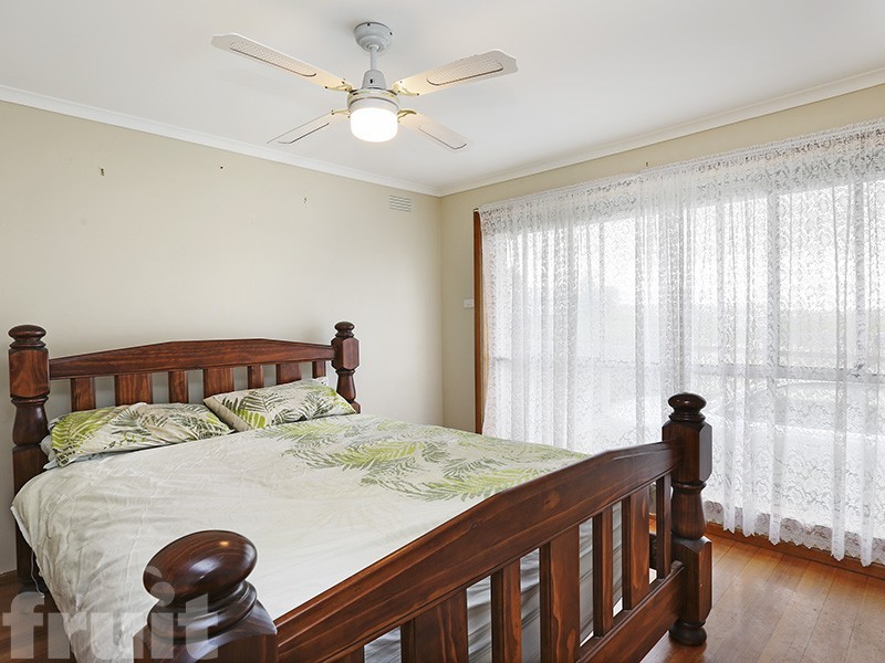 35 Barton Street, Bell Park VIC 3215