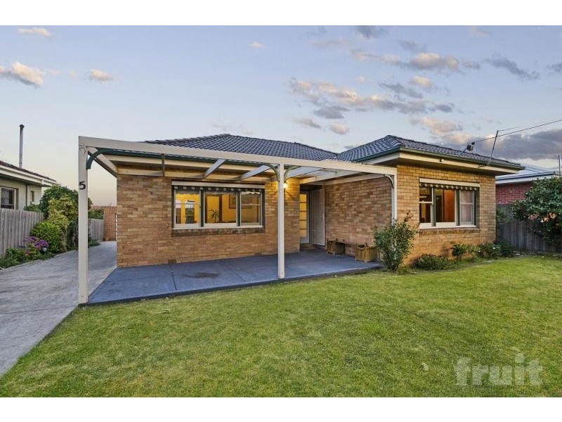 5 McIntyre Street, East Geelong VIC 3219