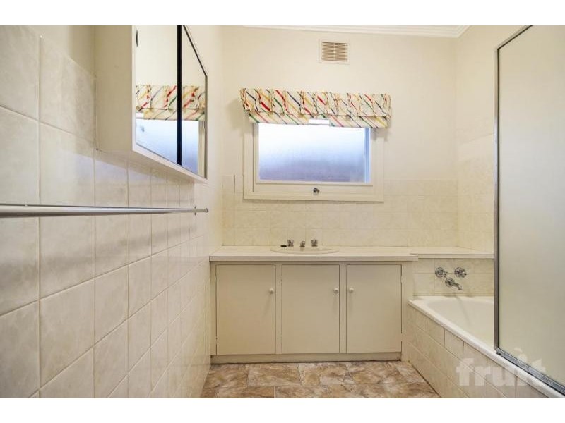 5 McIntyre Street, East Geelong VIC 3219