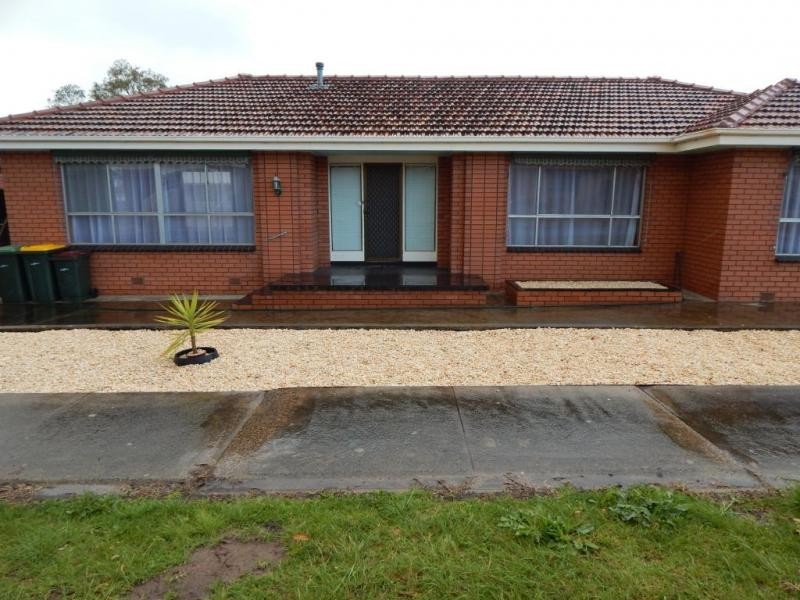 30 June Avenue, Hamlyn Heights VIC 3215