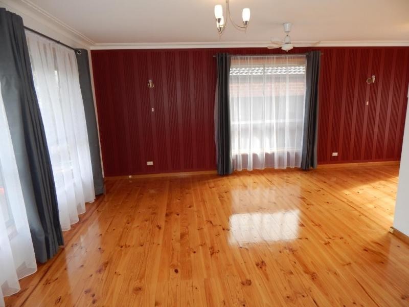 30 June Avenue, Hamlyn Heights VIC 3215