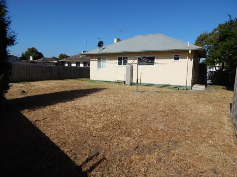 5 Detroit Crescent, Corio VIC 3214