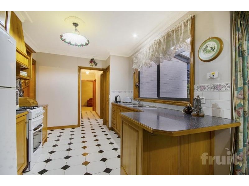 10 Ridgeview Court, Leopold VIC 3224