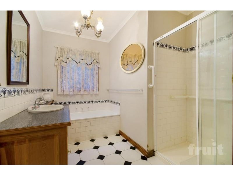 10 Ridgeview Court, Leopold VIC 3224