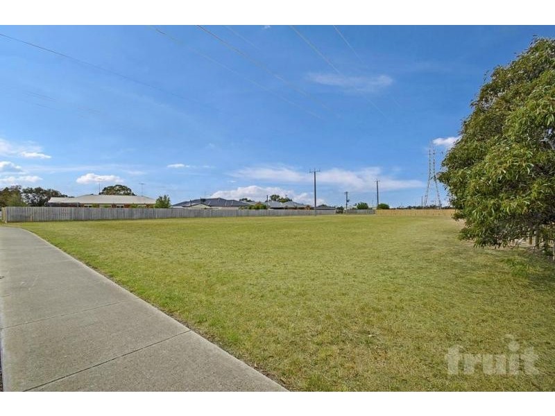 26 Carstairs Close, Grovedale VIC 3216
