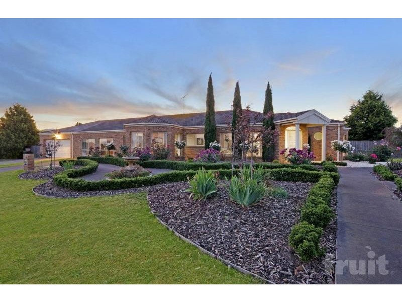 39-41 Washington Gardens, Leopold VIC 3224
