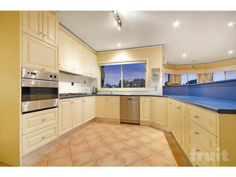 39-41 Washington Gardens, Leopold VIC 3224