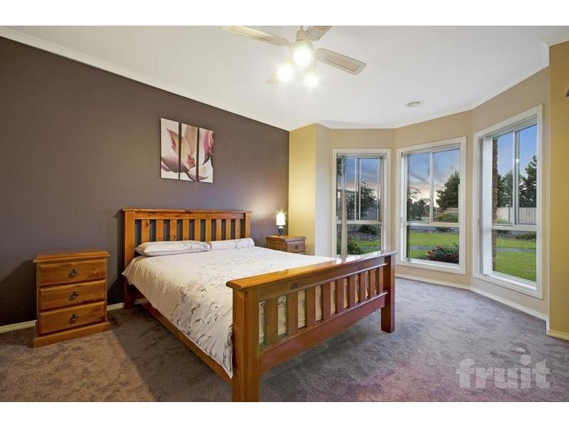 39-41 Washington Gardens, Leopold VIC 3224