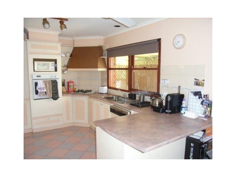 5 Winston Court, Grovedale VIC 3216