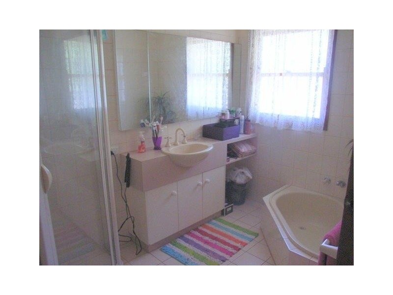 5 Winston Court, Grovedale VIC 3216