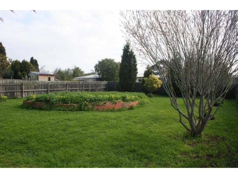 135 Station Street, Norlane VIC 3214