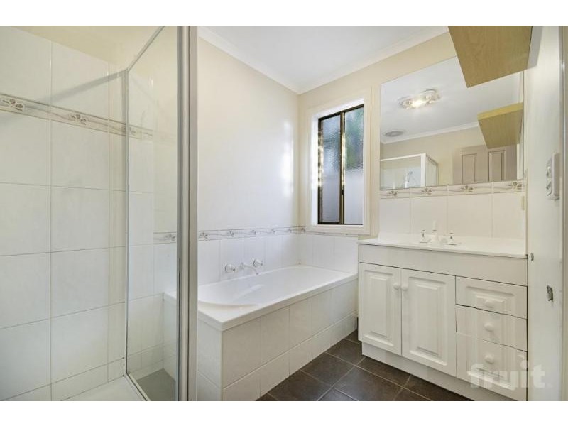 99 Rennie Street, Lara VIC 3212