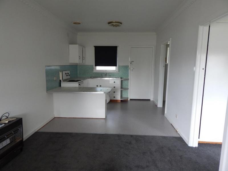 1/45 Maurice Street, Herne Hill VIC 3218