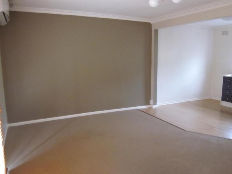 2/15 Elderslie Terrace, Newtown VIC 3220