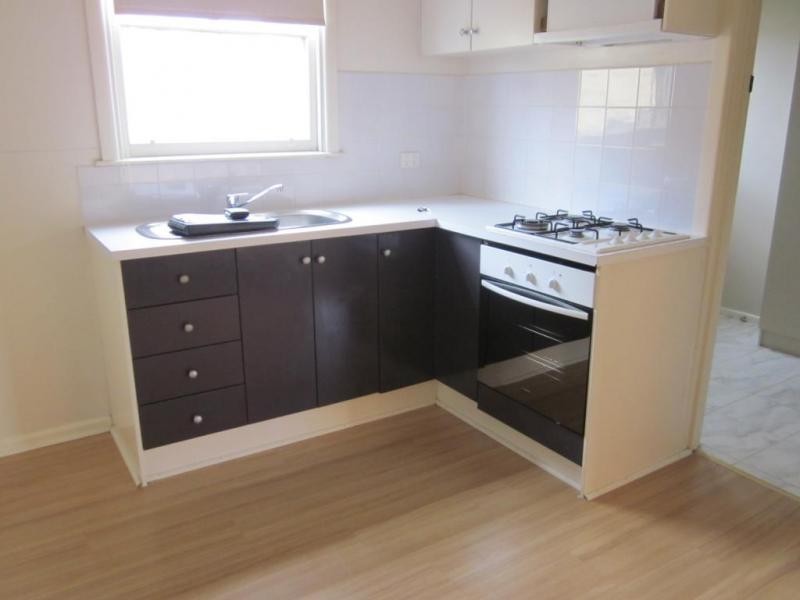 2/15 Elderslie Terrace, Newtown VIC 3220