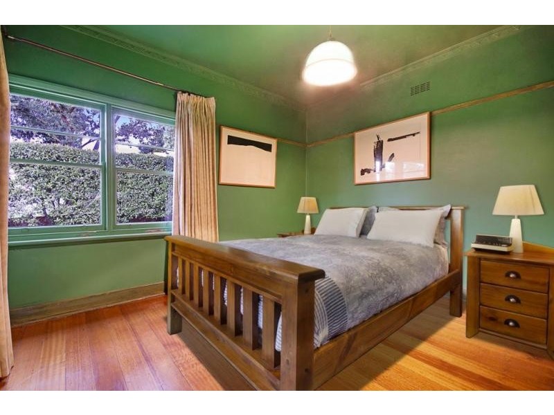 15 Collins Street, Belmont VIC 3216